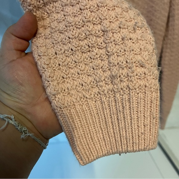 b.young Loose Knit Mara Long Sleeve Top sweater with side button detail large - Picture 5 of 10